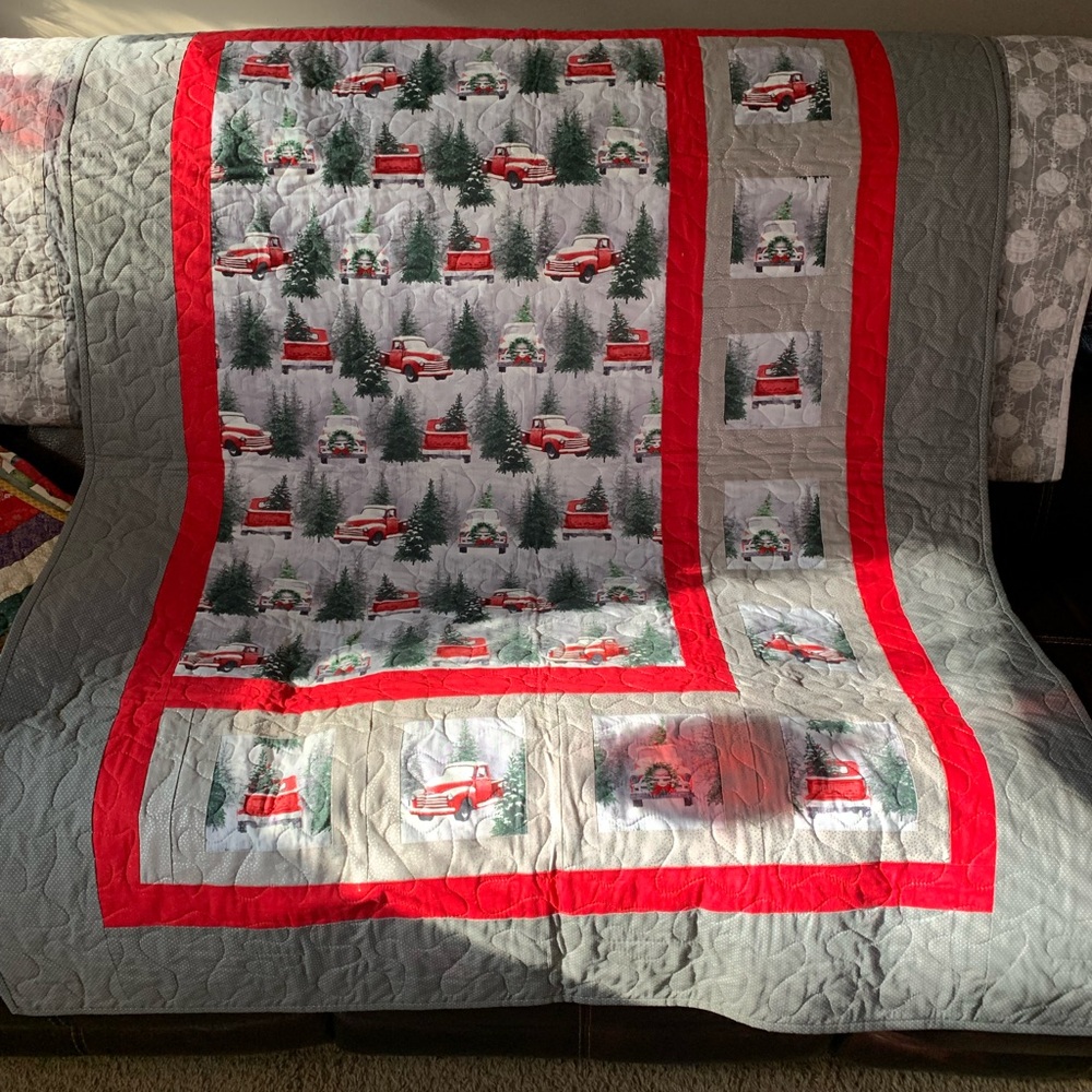 Christmas Quilt Replaced photo with better photo